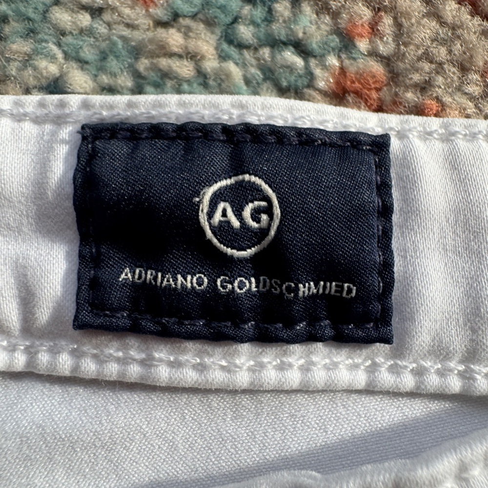 Adriano Goldschmied Prima Crop Cigarette Jeans
Size 28R - Picture 7 of 10